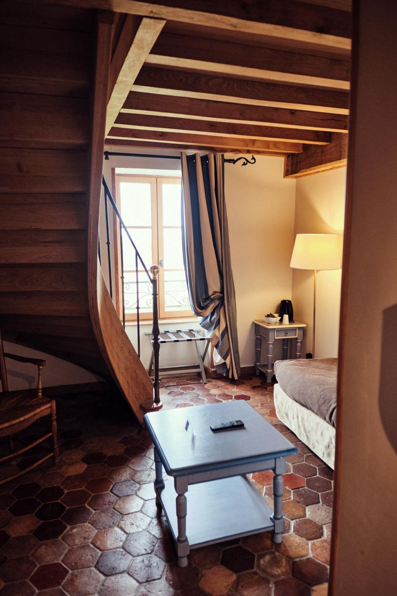 Hostellerie De La Tour D'Auxois Saulieu Exterior foto